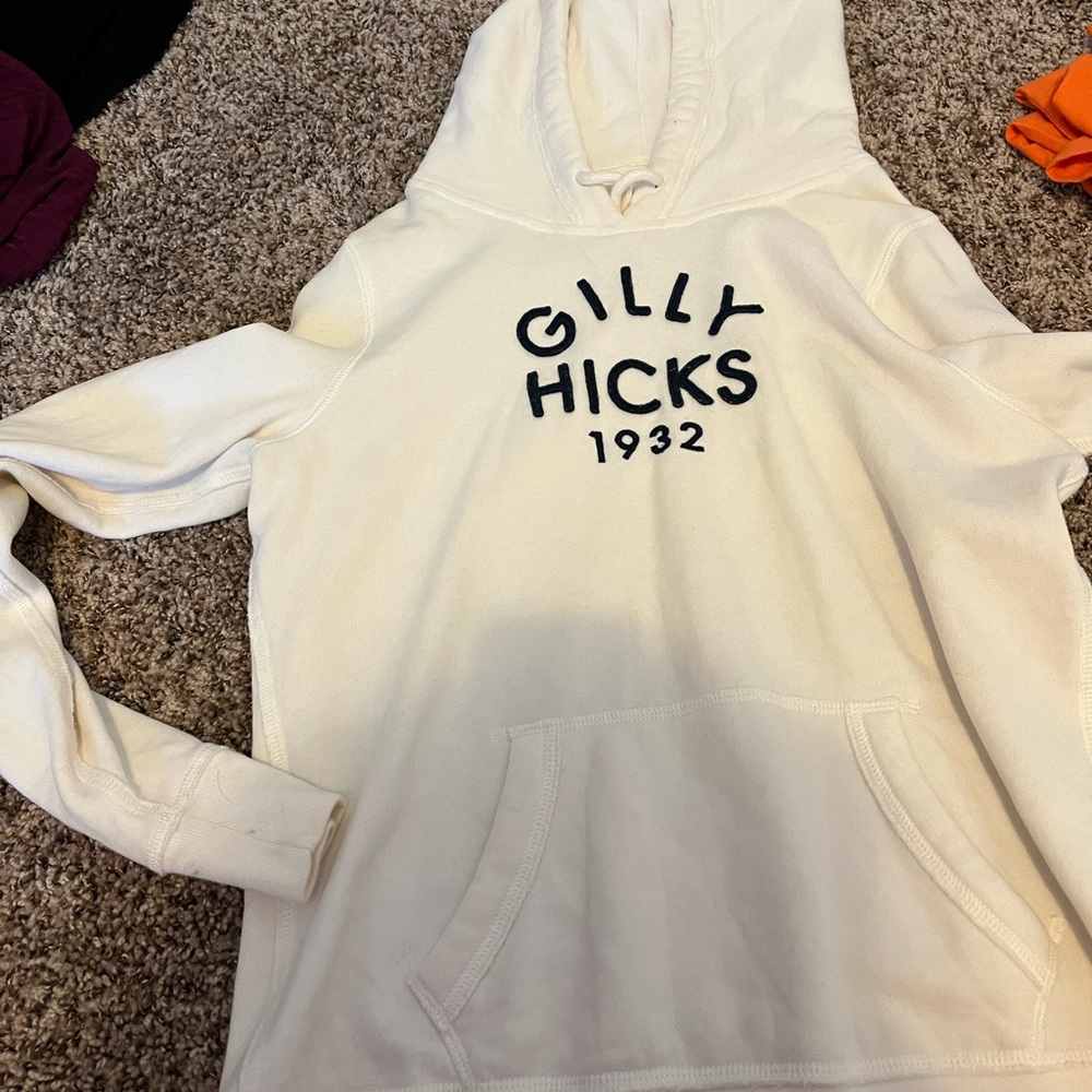 Gilly hicks